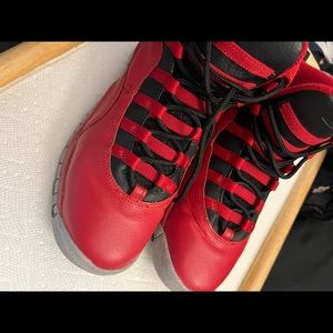 Retro 10 Bulls Over Broadway